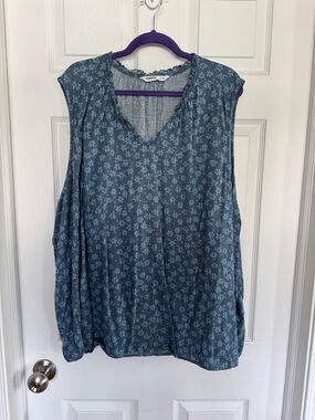 Sonoma Blue Floral V-Neck Tank Top
